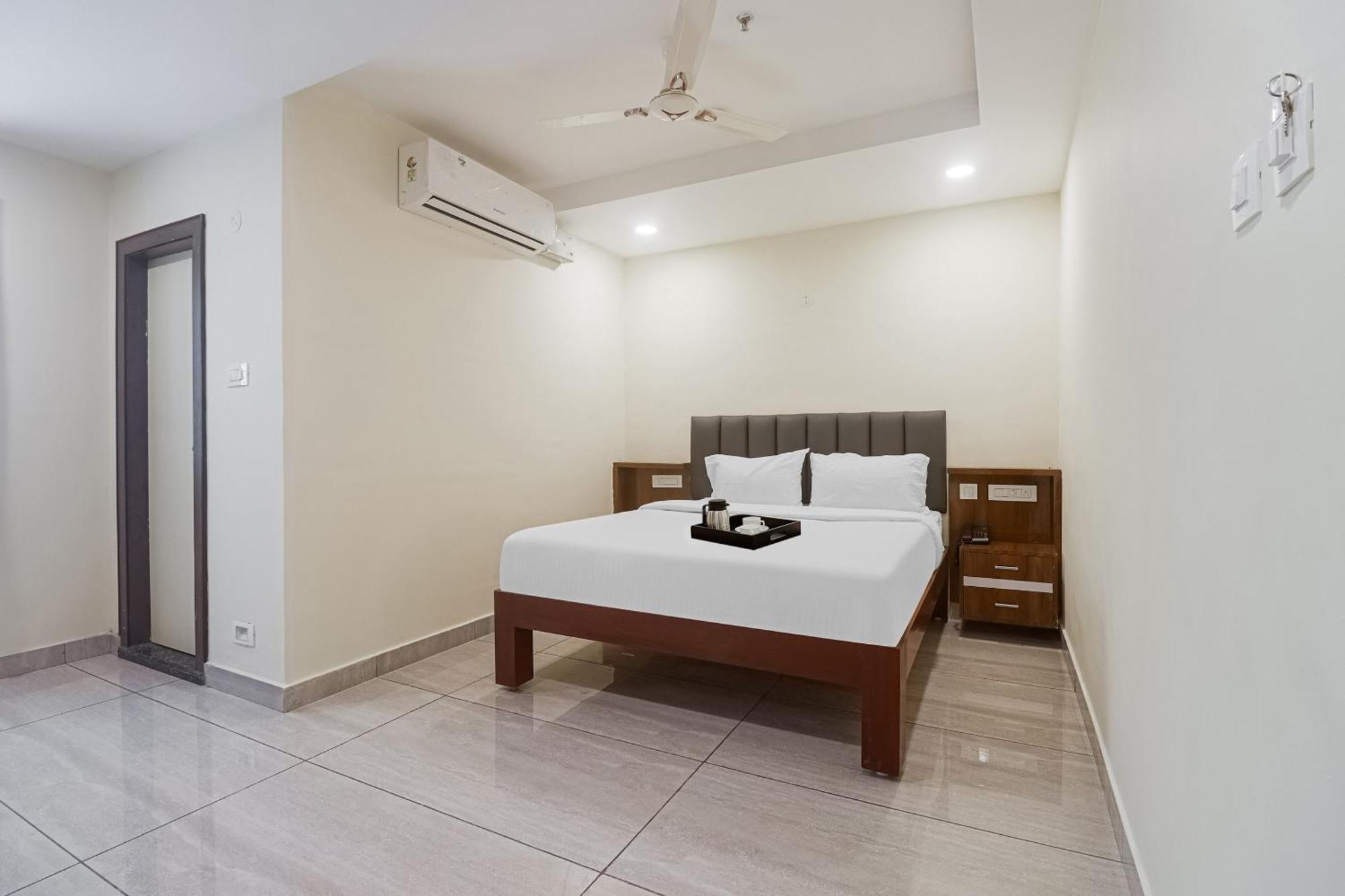 Townhouse Dj Grand Otel Tirupati Dış mekan fotoğraf
