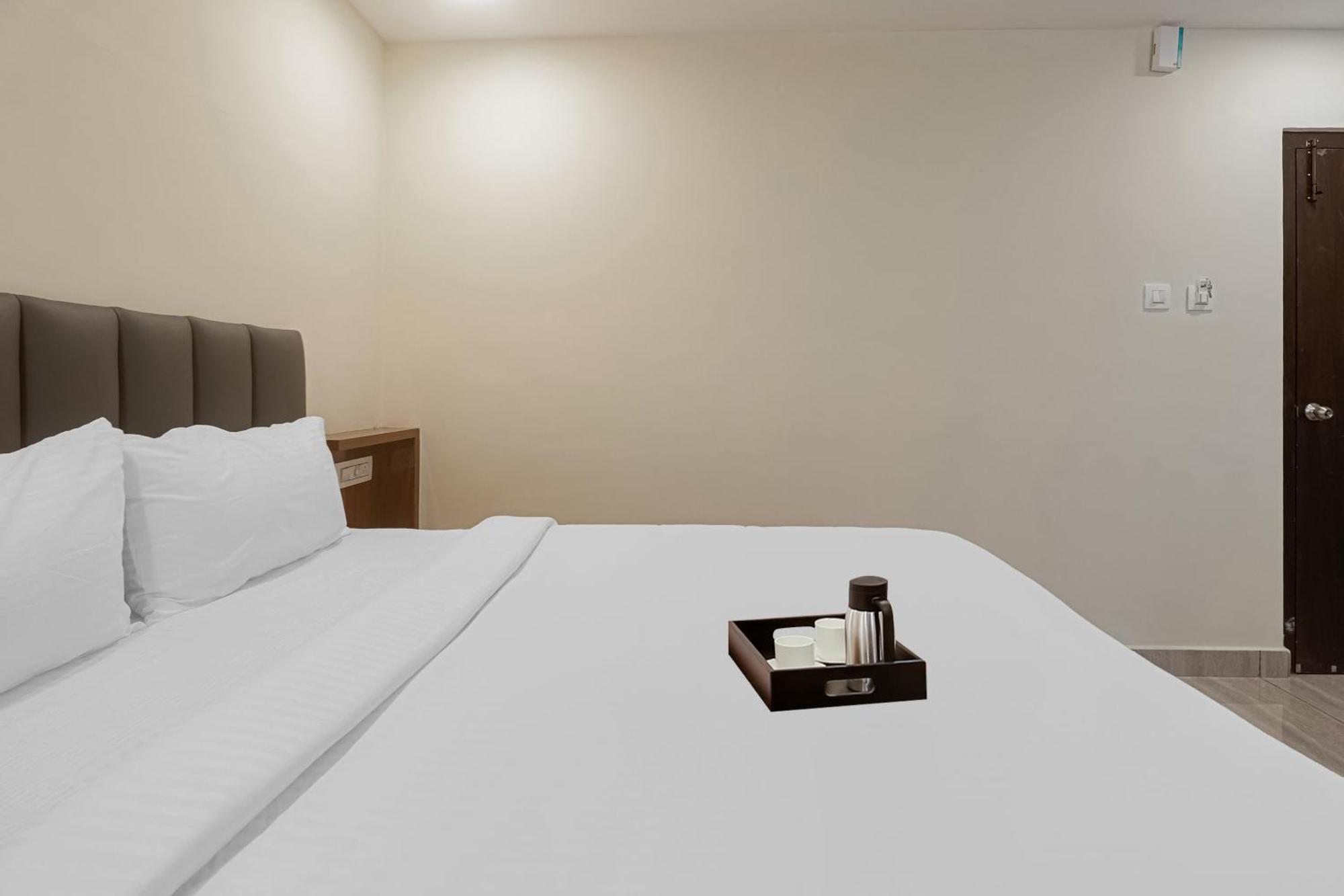 Townhouse Dj Grand Otel Tirupati Dış mekan fotoğraf
