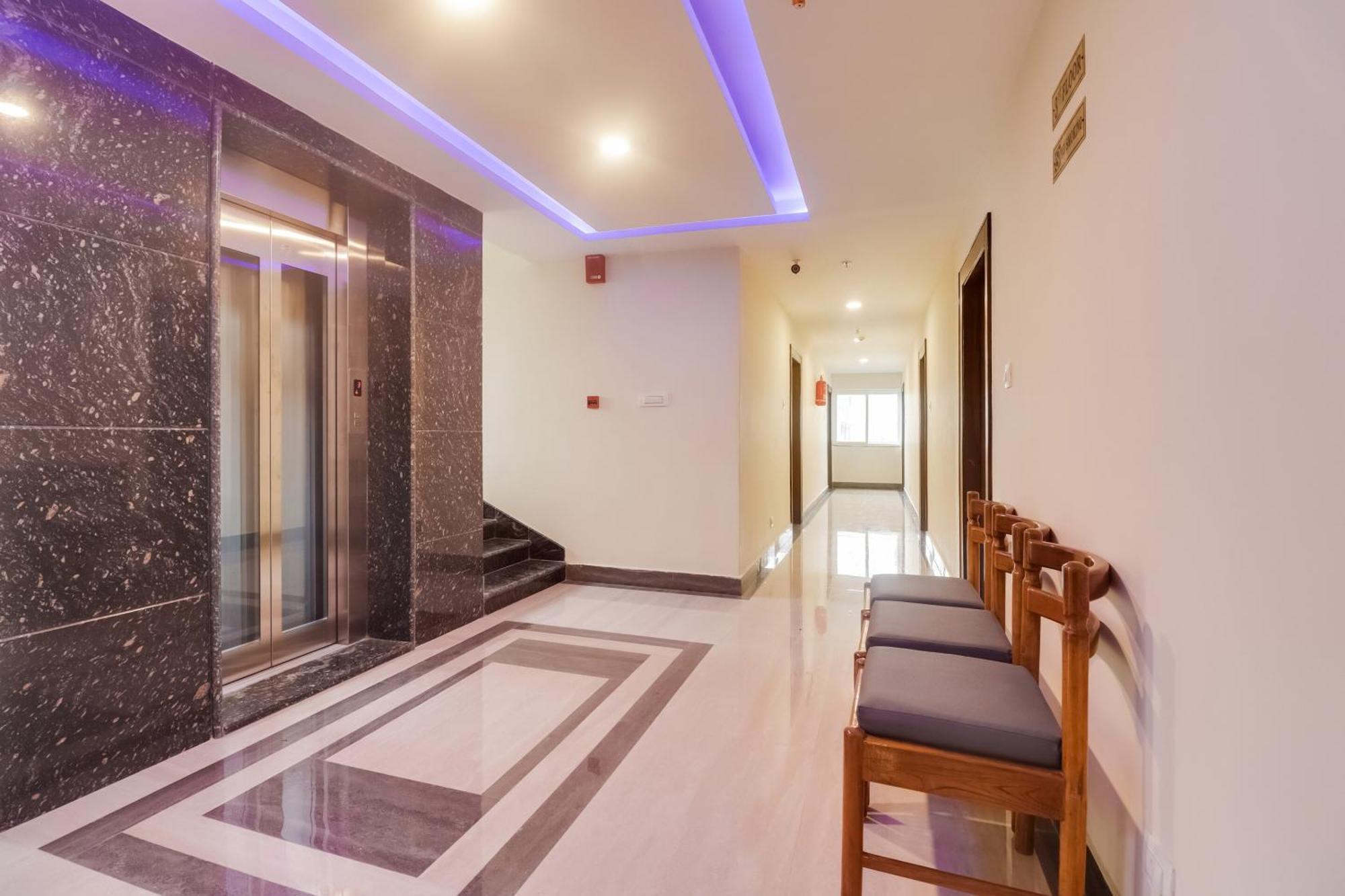 Townhouse Dj Grand Otel Tirupati Dış mekan fotoğraf